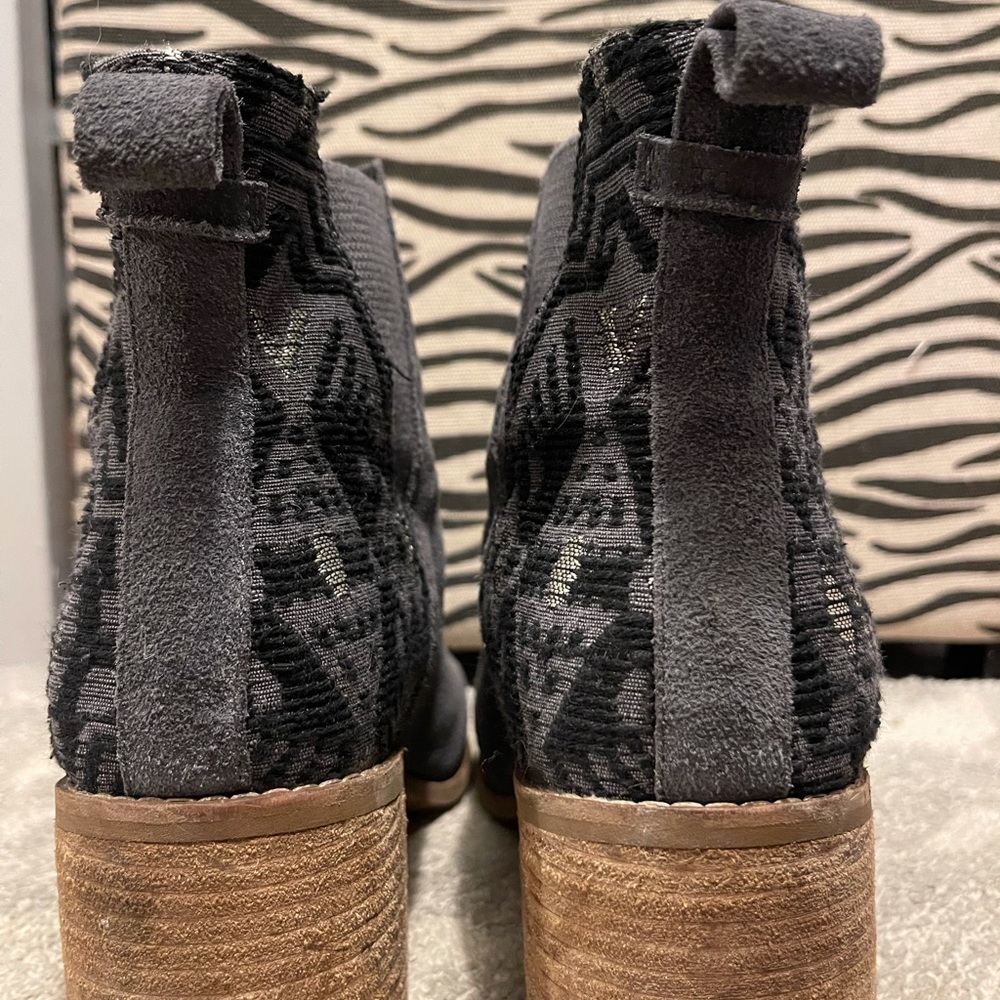 TOMS  BOOTIES